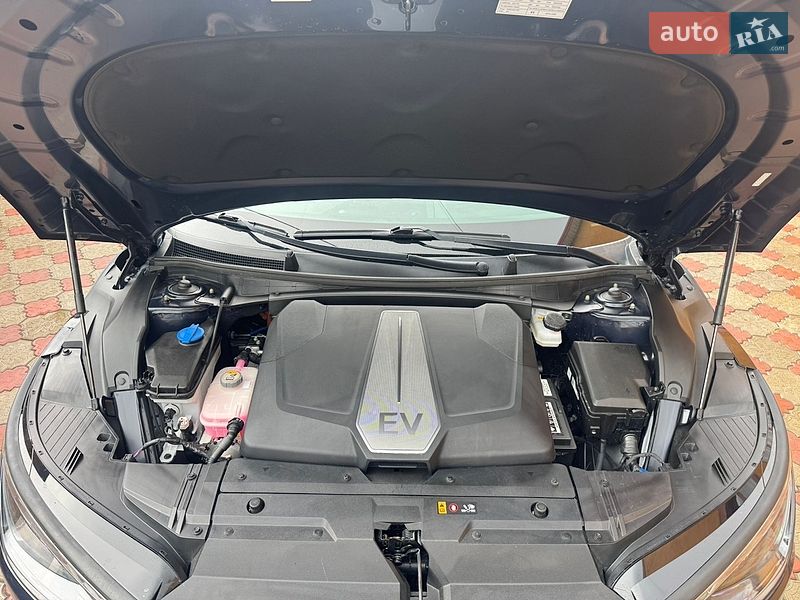 Внедорожник / Кроссовер Kia EV6 2023 в Ровно фото 13 Внедорожник / Кроссовер Kia EV6 2023 в Ровно