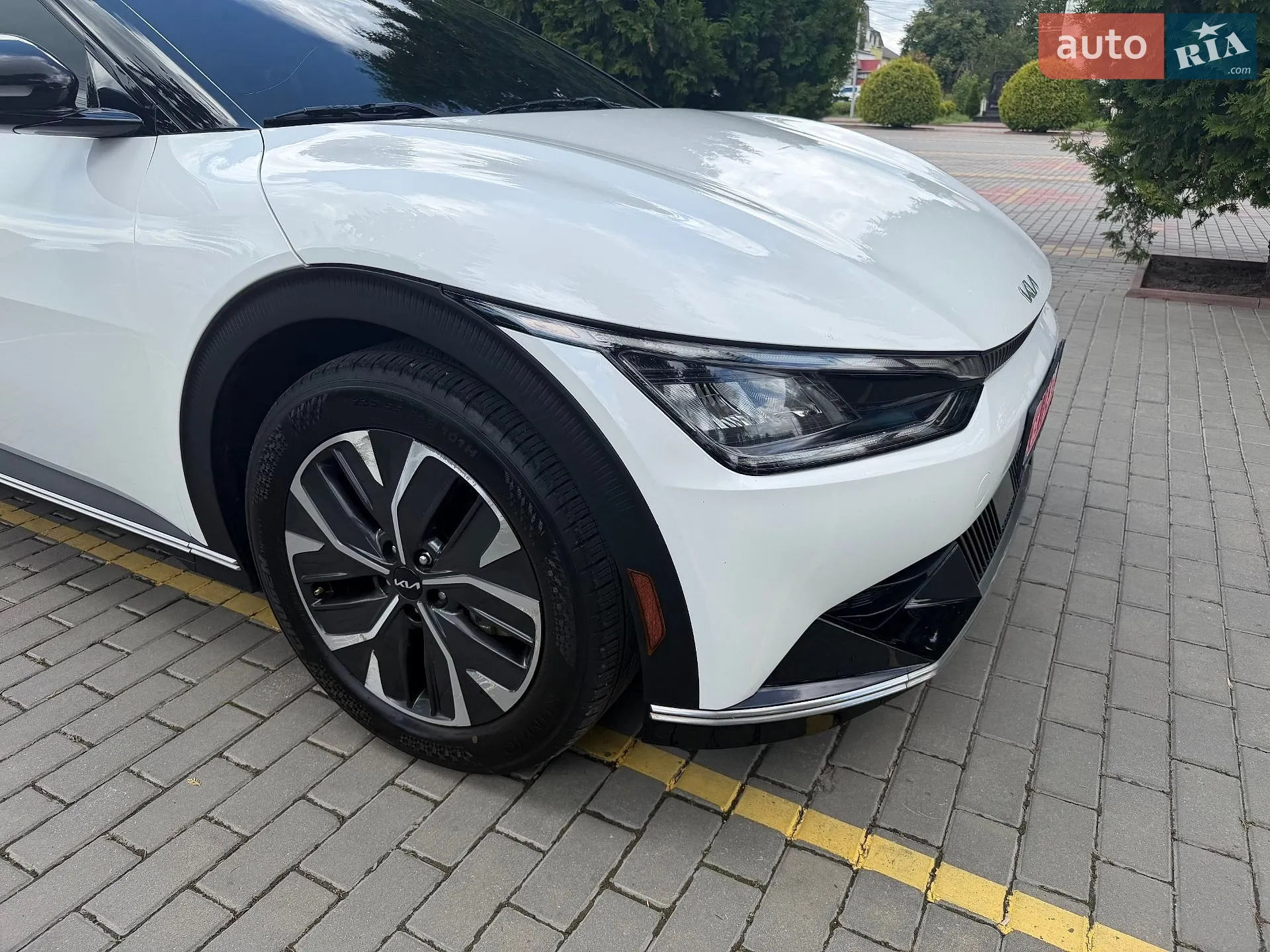 2022 Kia EV6 - мініатюра 5
