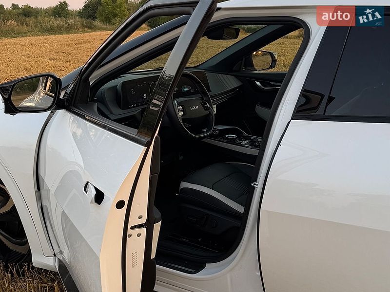 Позашляховик / Кросовер Kia EV6 2022 в Шептицькому