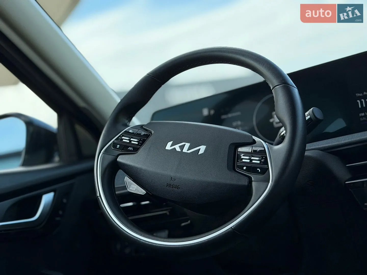 2023 Kia EV6 - мініатюра 100