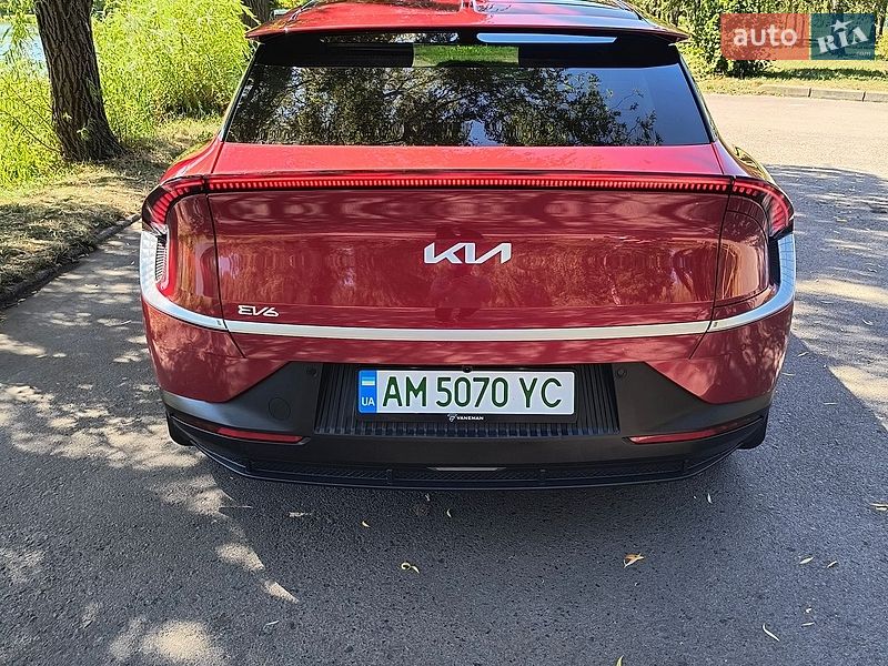 Позашляховик / Кросовер Kia EV6 2023 в Рівному