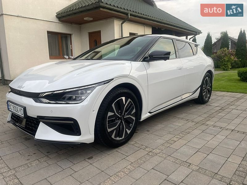 Позашляховик / Кросовер Kia EV6 2021 в Радехові