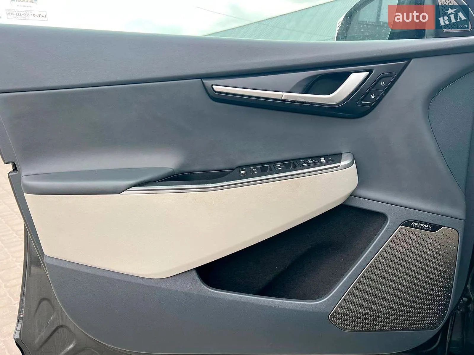 2022 Kia EV6 - мініатюра 18
