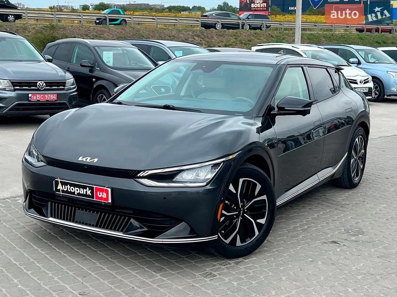 2022 Kia EV6 - фото 1