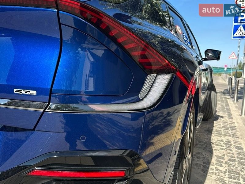 Позашляховик / Кросовер Kia EV6 2022 в Києві