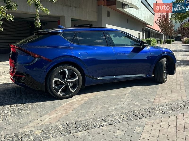 Позашляховик / Кросовер Kia EV6 2022 в Києві