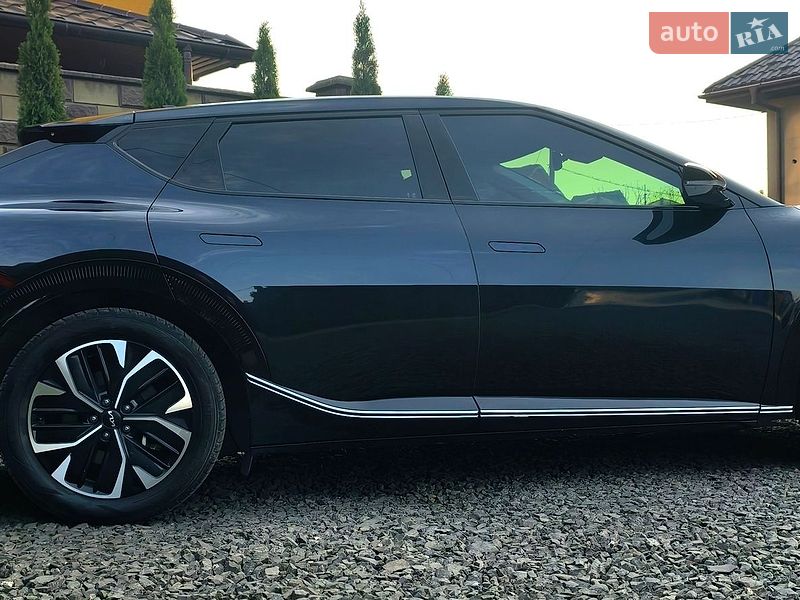 Позашляховик / Кросовер Kia EV6 2023 в Луцьку