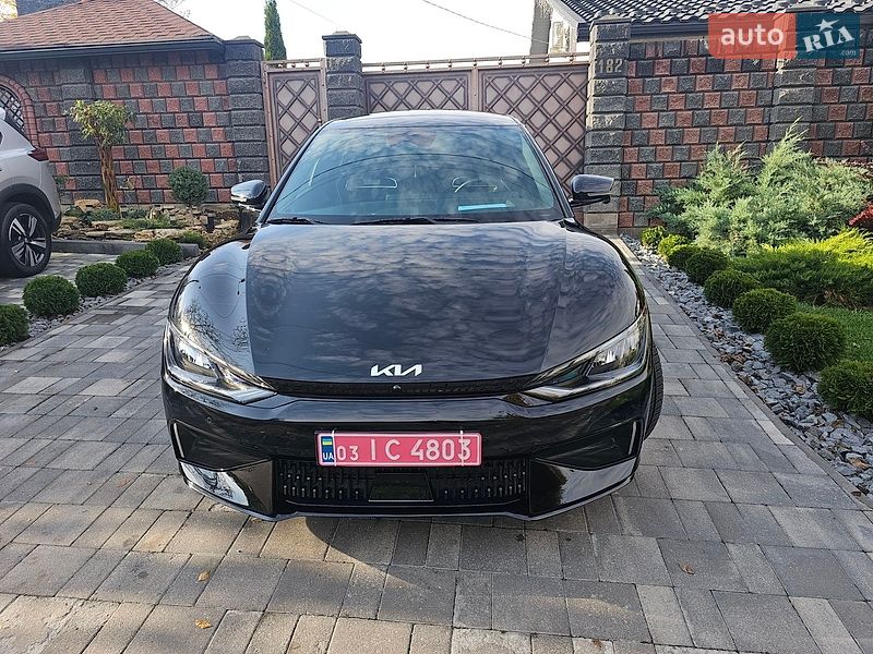 Внедорожник / Кроссовер Kia EV6 2022 в Ровно
