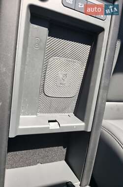 Внедорожник / Кроссовер Kia EV9 2024 в 