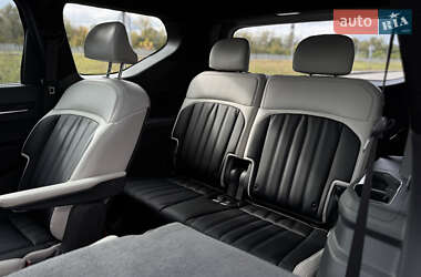 Внедорожник / Кроссовер Kia EV9 2024 в 
