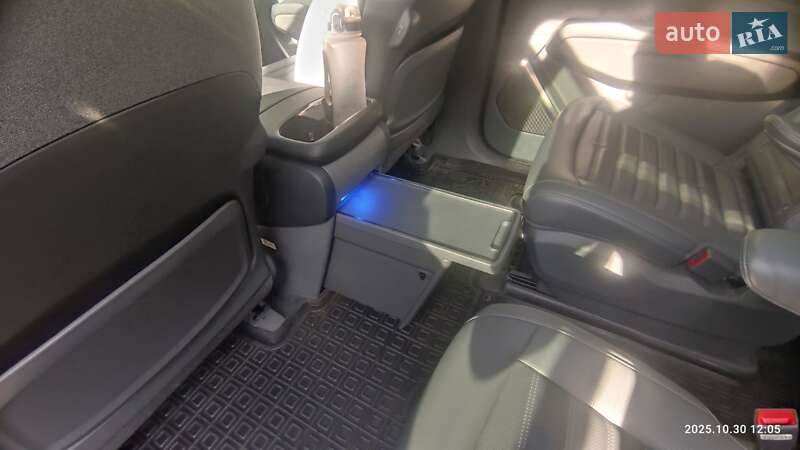 Внедорожник / Кроссовер Kia EV9 2023 в Украинке фото 16 Внедорожник / Кроссовер Kia EV9 2023 в Украинке