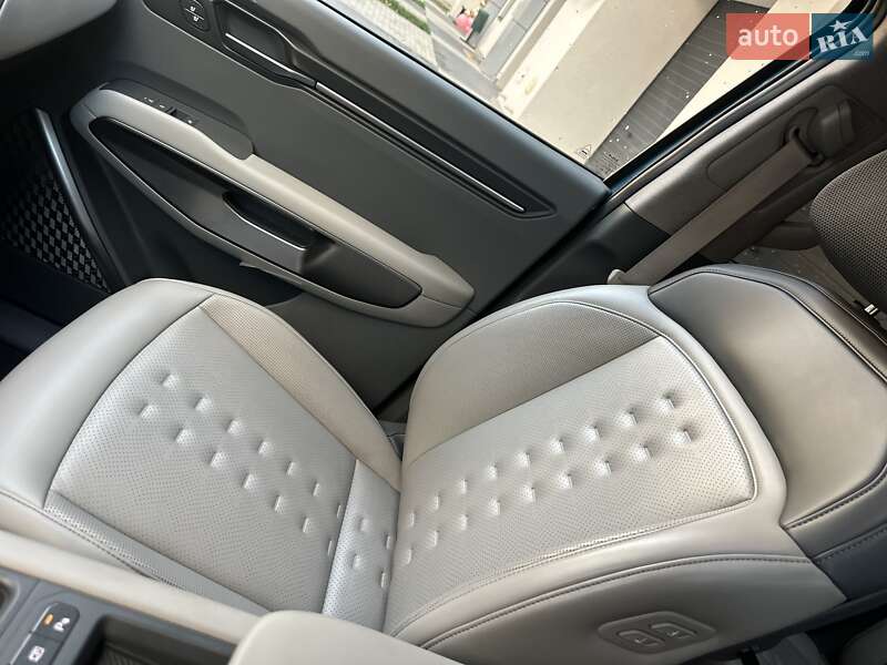 Внедорожник / Кроссовер Kia EV9 2023 в Хмельницком