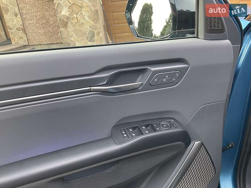 Позашляховик / Кросовер Kia EV9 2024 в Рівному