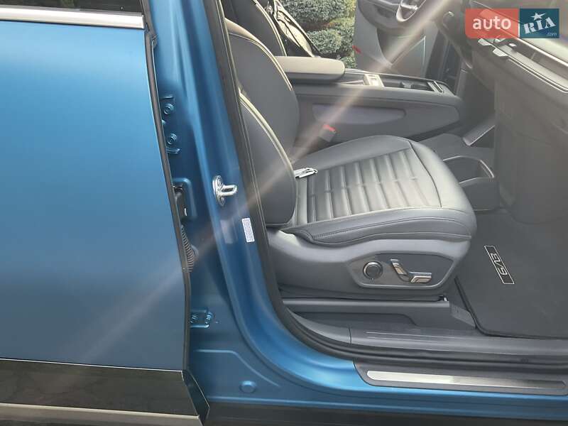 Позашляховик / Кросовер Kia EV9 2024 в Рівному