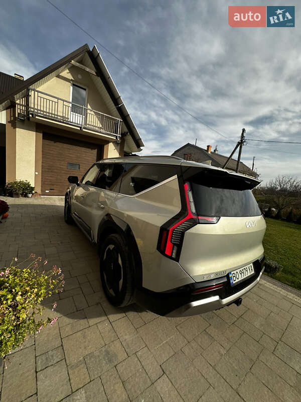 Позашляховик / Кросовер Kia EV9 2023 в Золочеві фото 36 Позашляховик / Кросовер Kia EV9 2023 в Золочеві