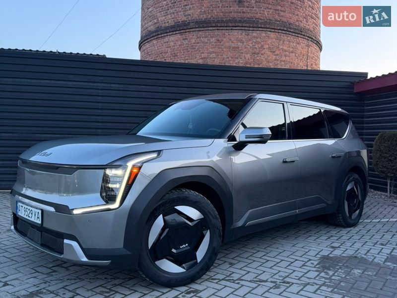 Позашляховик / Кросовер Kia EV9 2023 в Івано-Франківську
