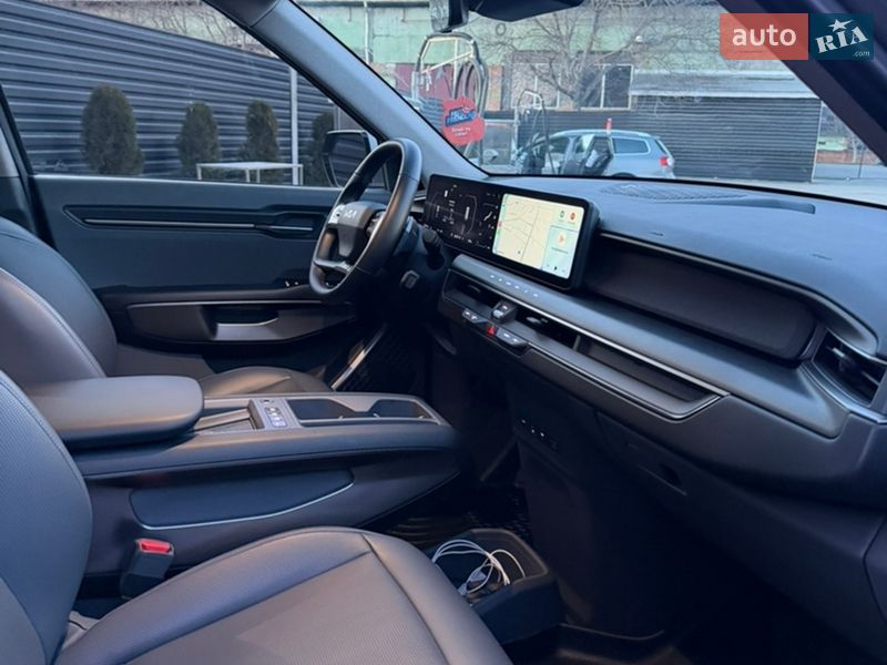 Позашляховик / Кросовер Kia EV9 2023 в Івано-Франківську