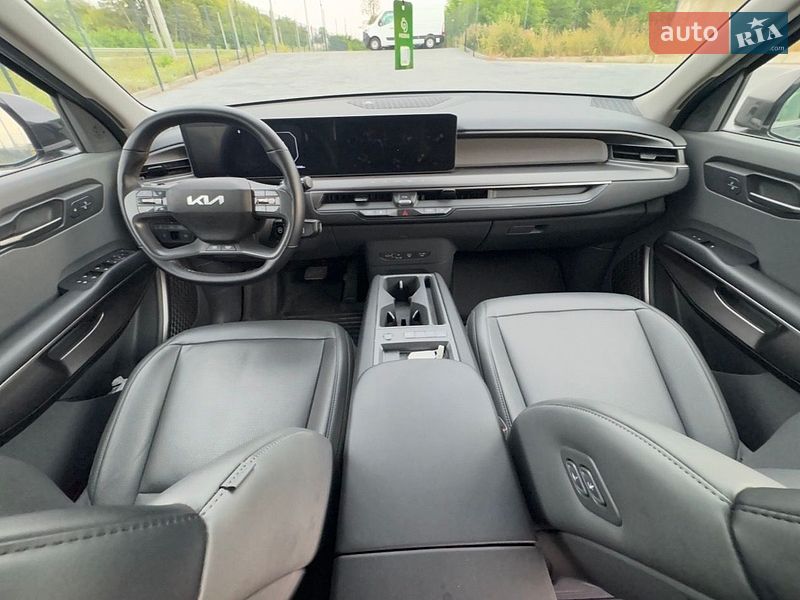 Позашляховик / Кросовер Kia EV9 2024 в Рівному
