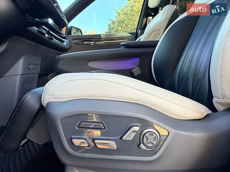 Внедорожник / Кроссовер Kia EV9 2024 в Дрогобыче