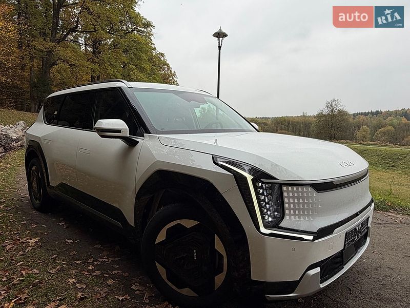 Позашляховик / Кросовер Kia EV9 2025 в Бориславі