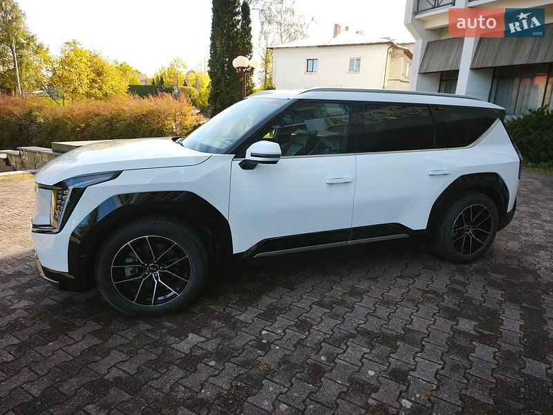 Позашляховик / Кросовер Kia EV9 2024 в Трускавці