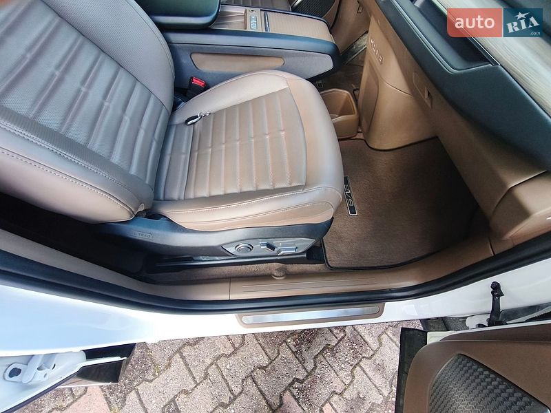 Позашляховик / Кросовер Kia EV9 2024 в Трускавці