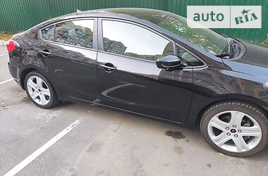 Седан Kia Forte 2015 в Киеве