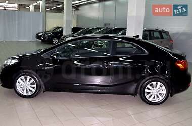 Седан Kia Forte 2016 в Николаеве