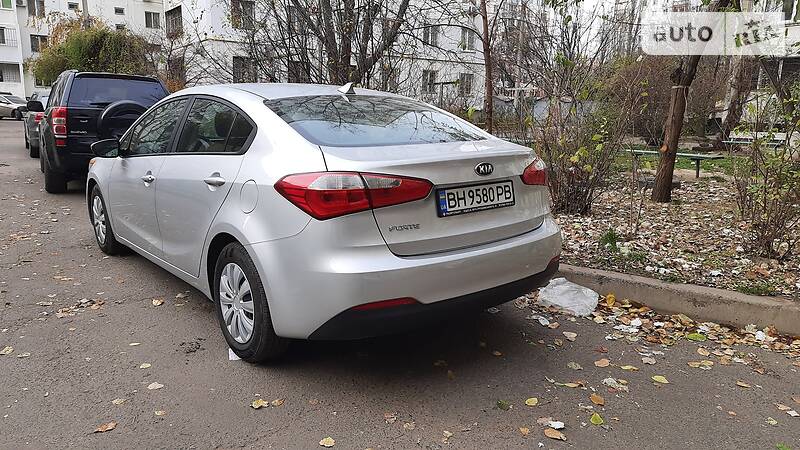 Седан Kia Forte 2016 в Одессе
