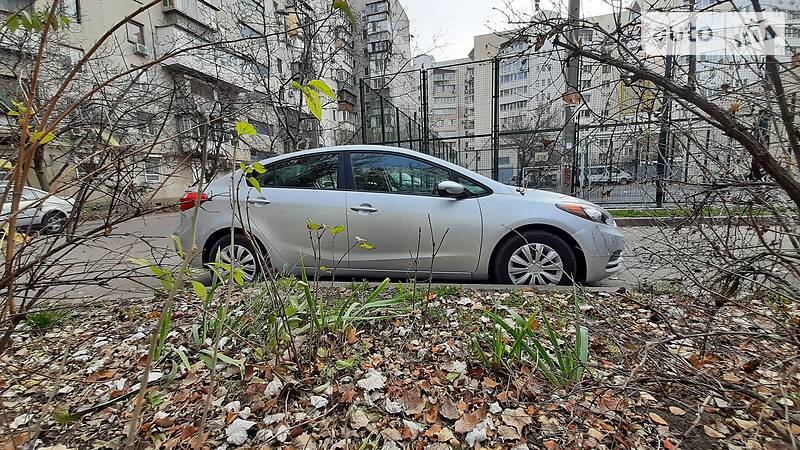 Седан Kia Forte 2016 в Одессе