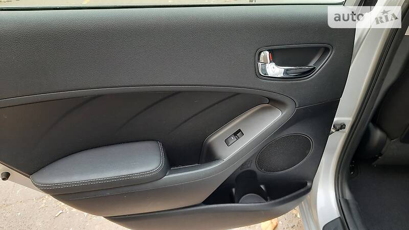 Седан Kia Forte 2016 в Одессе