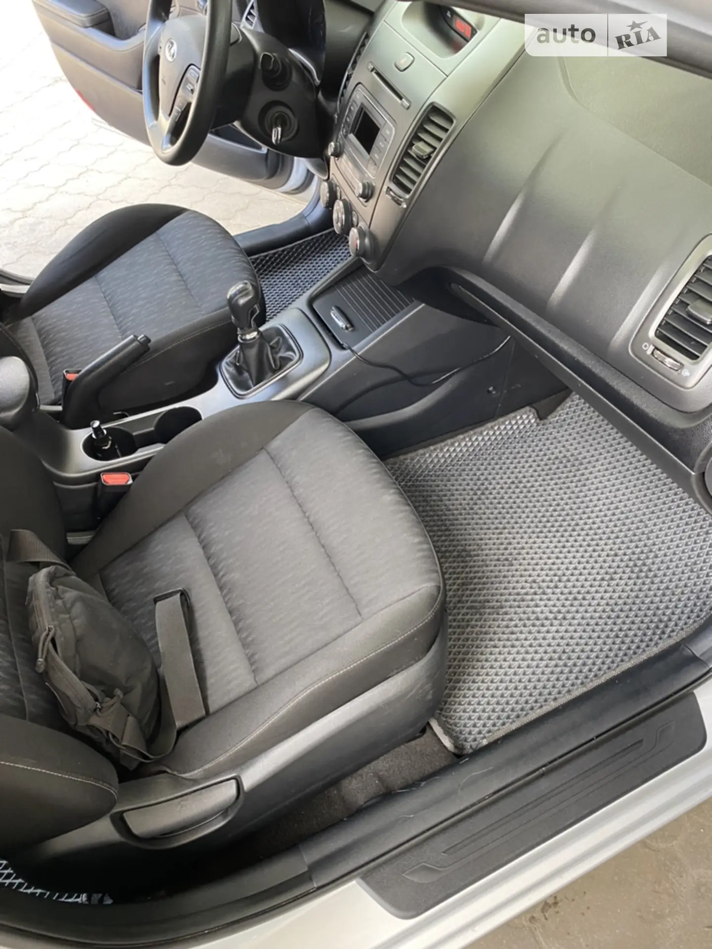 2015 Kia Forte - мініатюра 14