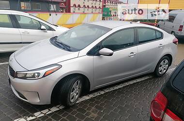 Седан Kia Forte 2017 в Львове