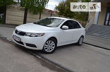 Седан Kia Forte 2012 в Костополе