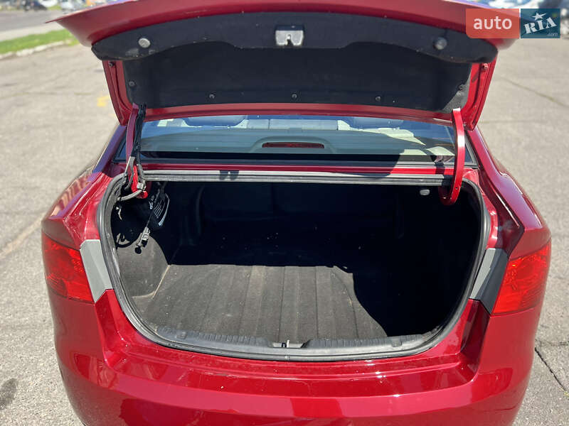 Седан Kia Forte 2010 в Черкассах