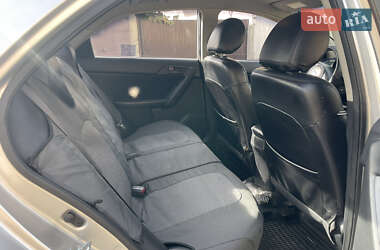 Седан Kia Forte 2010 в Чернівцях