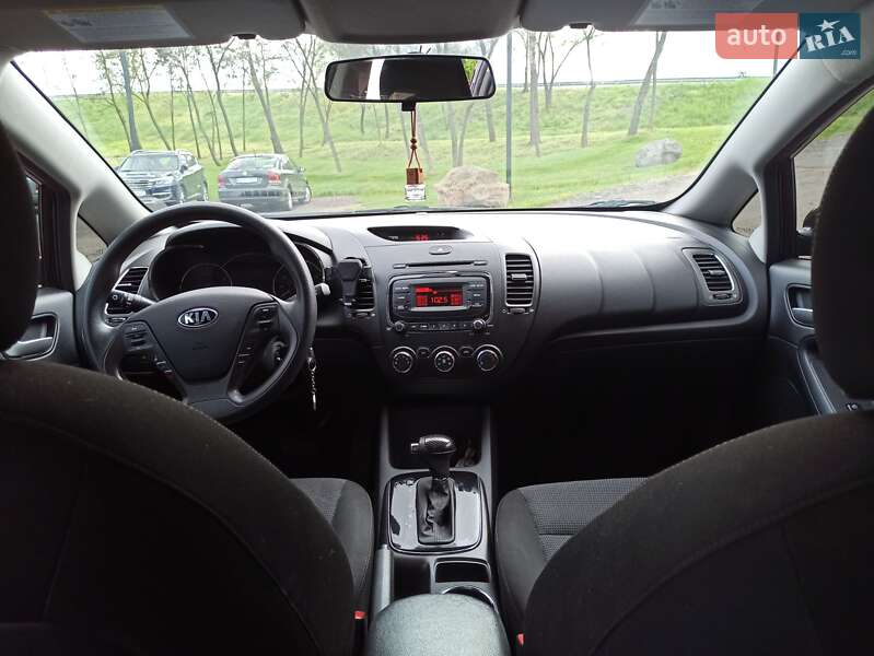 Седан Kia Forte 2016 в Києві