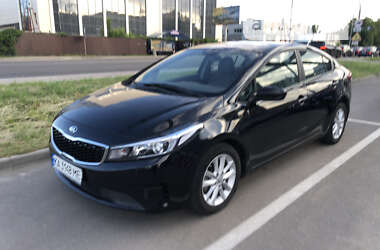 Седан Kia Forte 2016 в Киеве