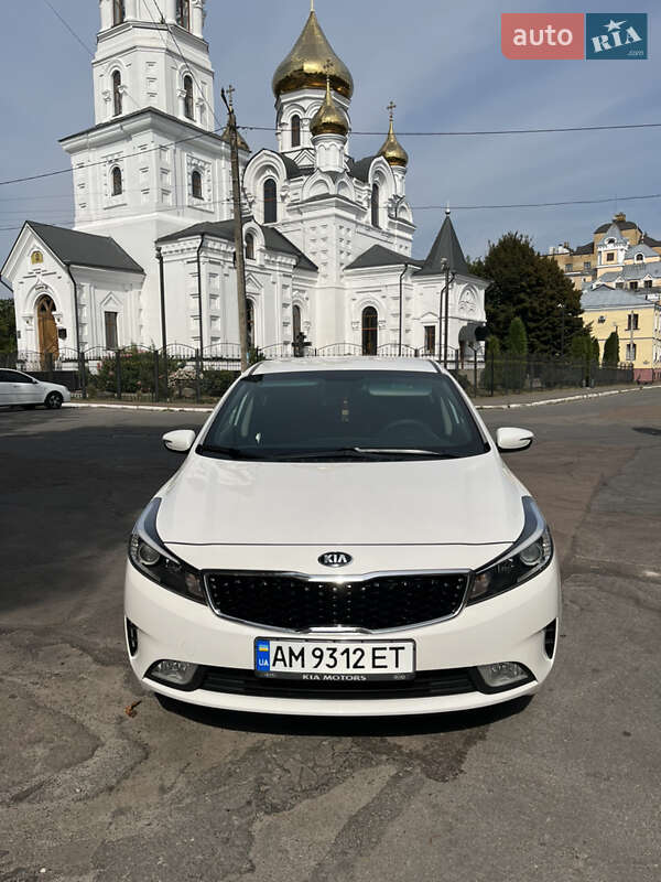 Седан Kia Forte 2016 в Житомире