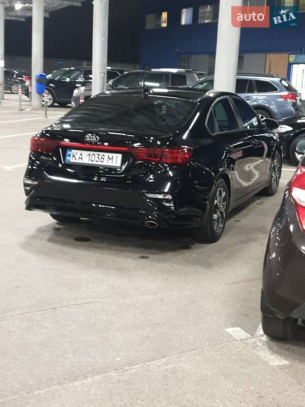 Седан Kia Forte 2019 в Киеве