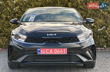 Седан Kia Forte 2022 в Стрию