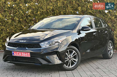 Седан Kia Forte 2022 в Стрию