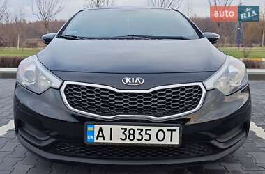 Седан Kia Forte 2015 в Ірпені