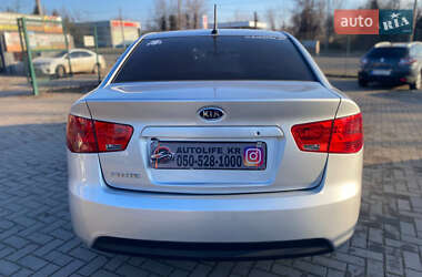 Седан Kia Forte 2012 в 