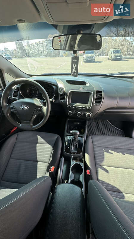 Седан Kia Forte 2018 в Киеве