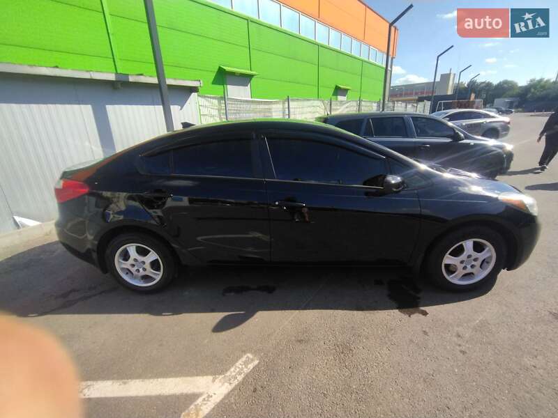 Седан Kia Forte 2014 в 