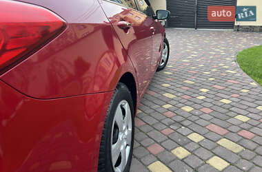 Седан Kia Forte 2013 в 