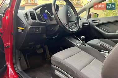 Седан Kia Forte 2013 в 