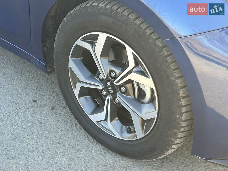Седан Kia Forte 2019 в Львове