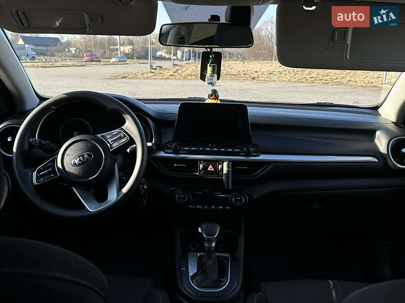 Седан Kia Forte 2019 в Львове